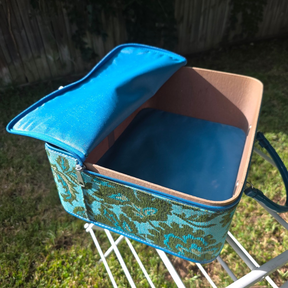 Vintage Tapestry Suitcase Turquoise Green Floral Damask Mid Century Travel Bag - Picture 6 of 8